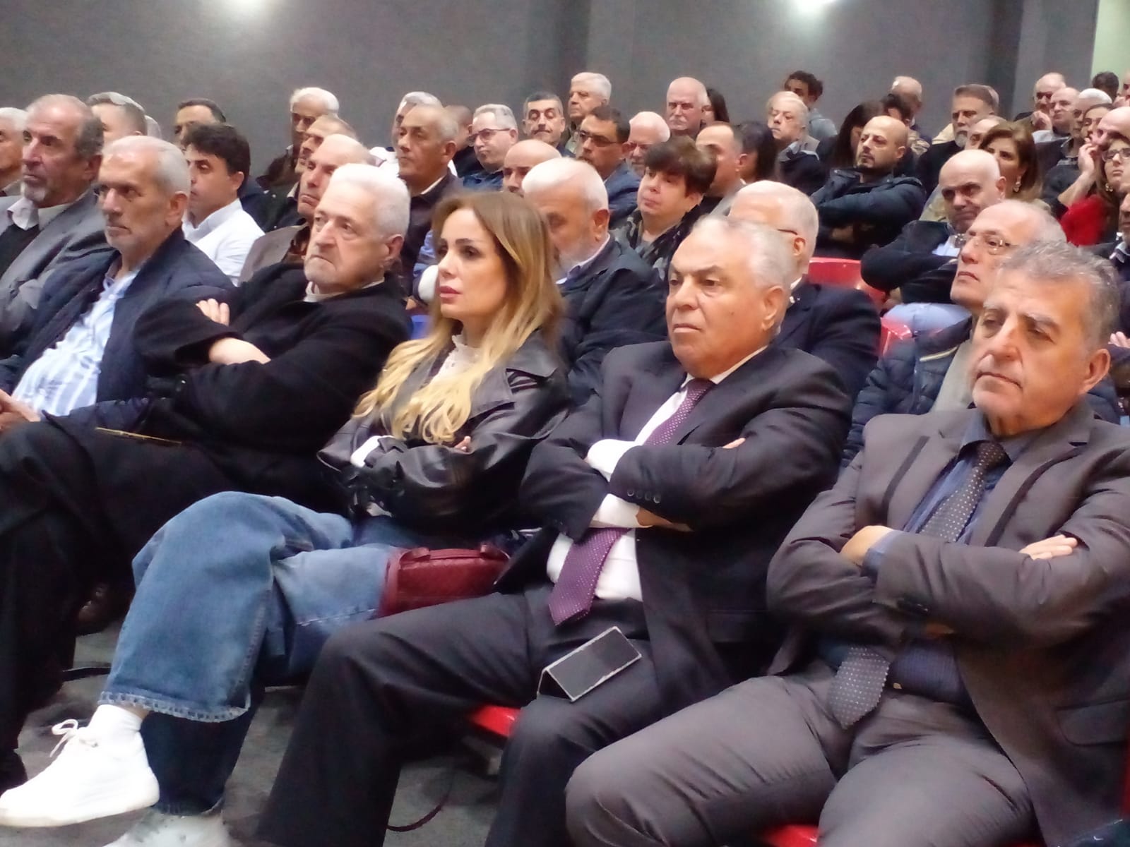 لقاء في جبيل حول طرق الإستفادة من مشروع Gate  من تنظيم نبض الشباب بالتعاون مع لابورا والمؤتمر المسيحي الدائم